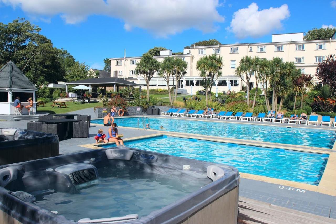 เวสต์ฮิลล์ คันทรี่ โฮเต็ล Hotel Saint Helier ภายนอก รูปภาพ